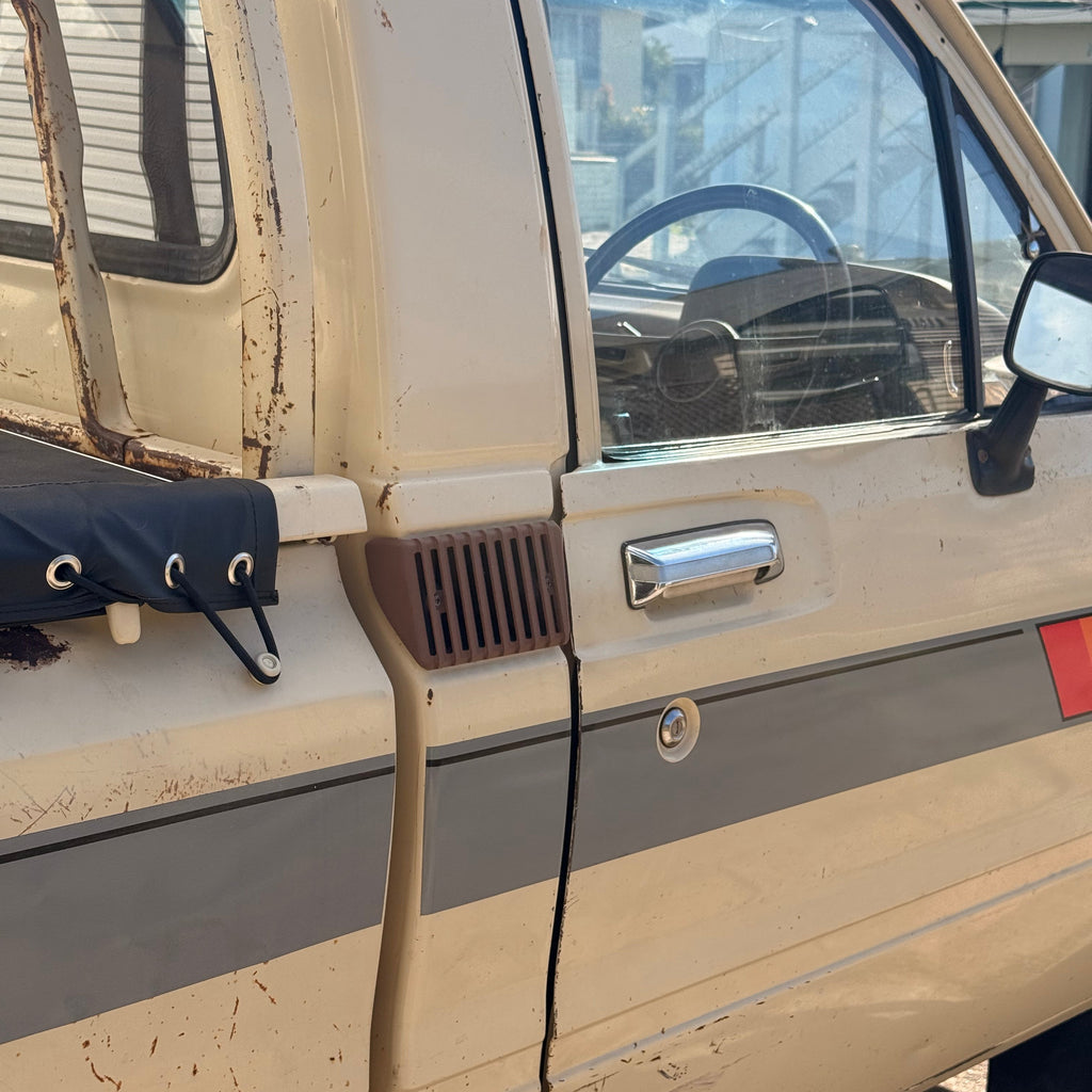 Hilux vent 1978 - 1983 RN/LN 4x4 (PAIR)